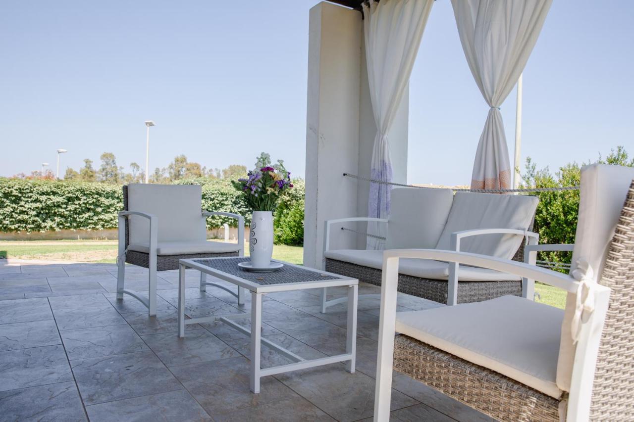 Le Residenze Di Baia Sant'Anna Villa Tanaunella Kültér fotó