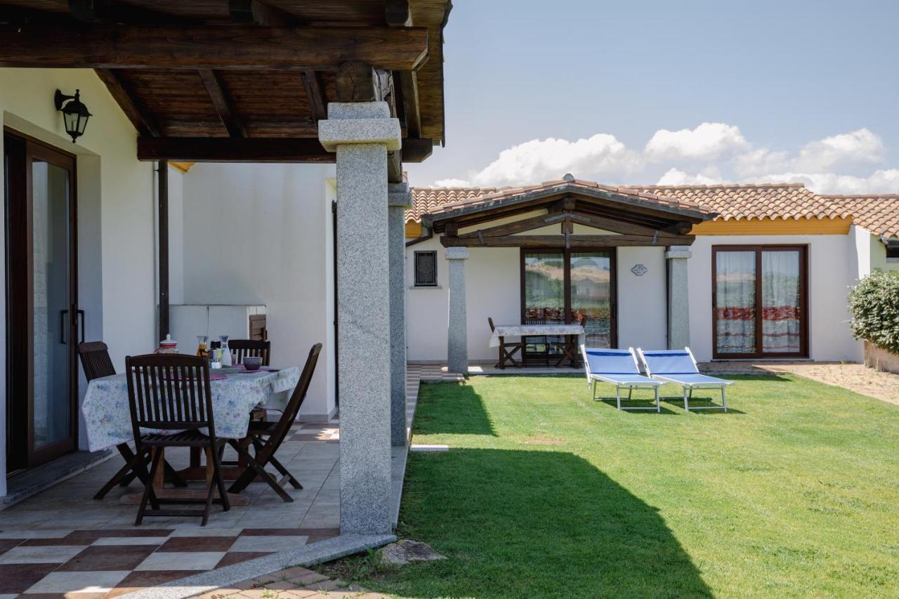 Le Residenze Di Baia Sant'Anna Villa Tanaunella Kültér fotó