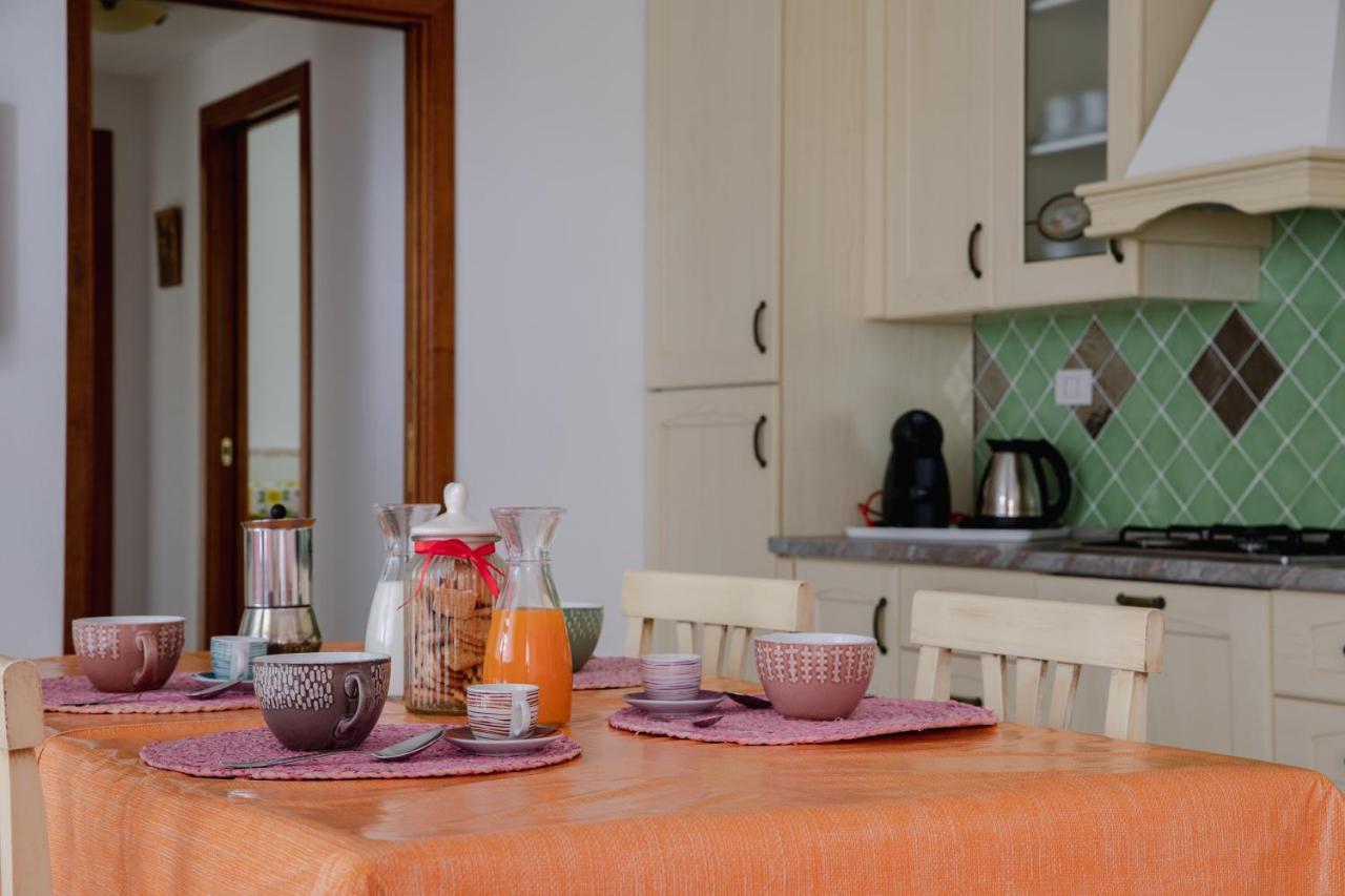 Le Residenze Di Baia Sant'Anna Villa Tanaunella Kültér fotó