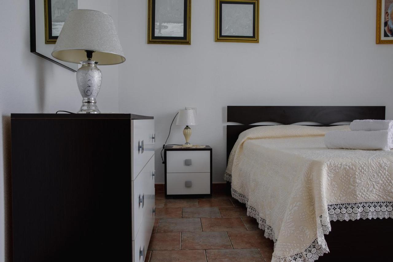Le Residenze Di Baia Sant'Anna Villa Tanaunella Kültér fotó